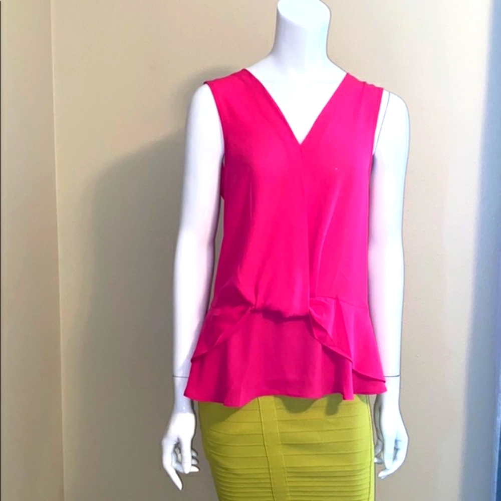 NWT, Luxology , women blouse size M